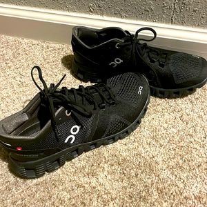 On Cloud Running size 7